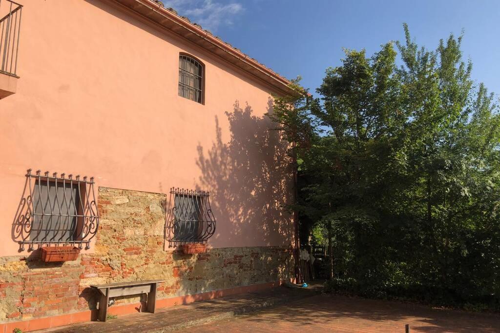 La Casa Nel Bosco Villa Lari Екстериор снимка